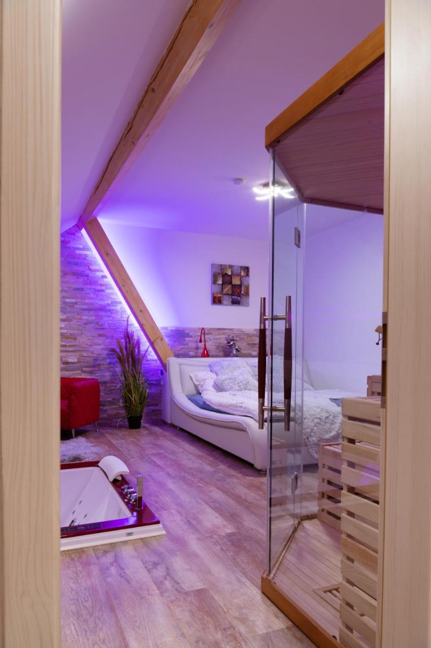 Romanticky Wellness Suite Hotel Heinz โดบริช ภายนอก รูปภาพ